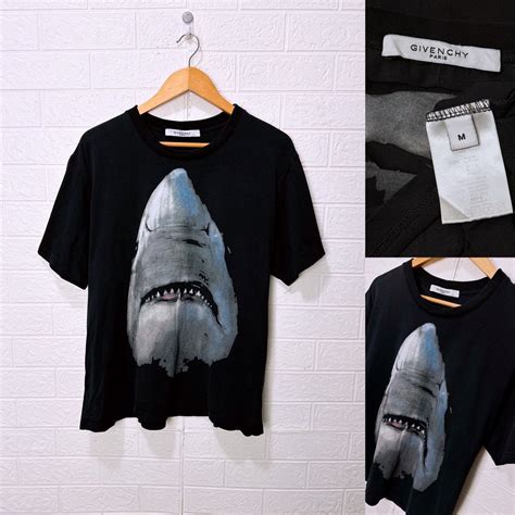 givenchy shark shirt replica|how to find givenchy clothes.